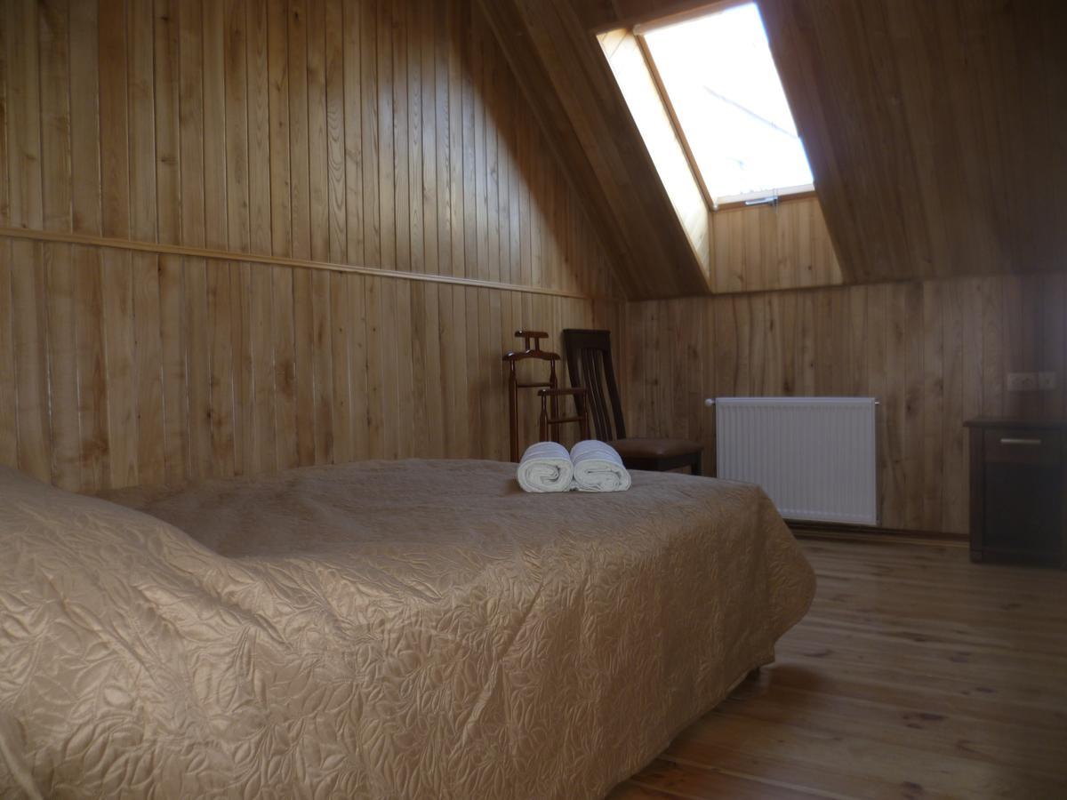 Home Hotel Kamjanets-Podilskyi Eksteriør billede