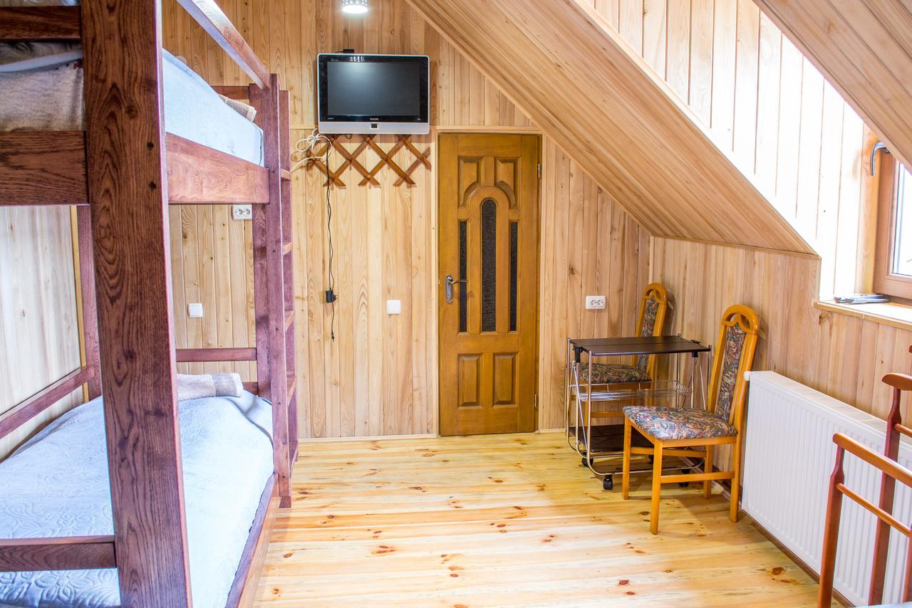 Home Hotel Kamjanets-Podilskyi Eksteriør billede
