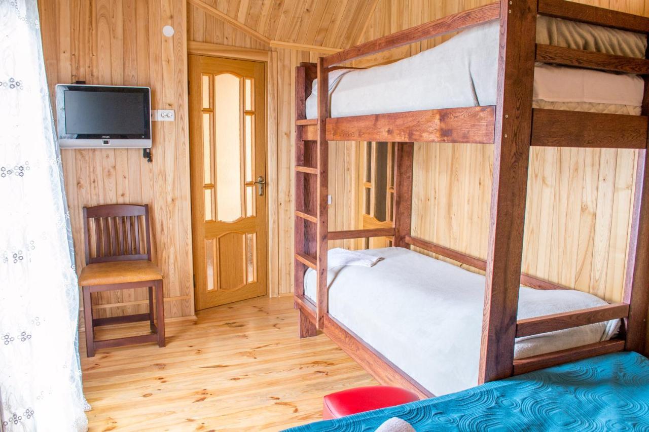 Home Hotel Kamjanets-Podilskyi Eksteriør billede