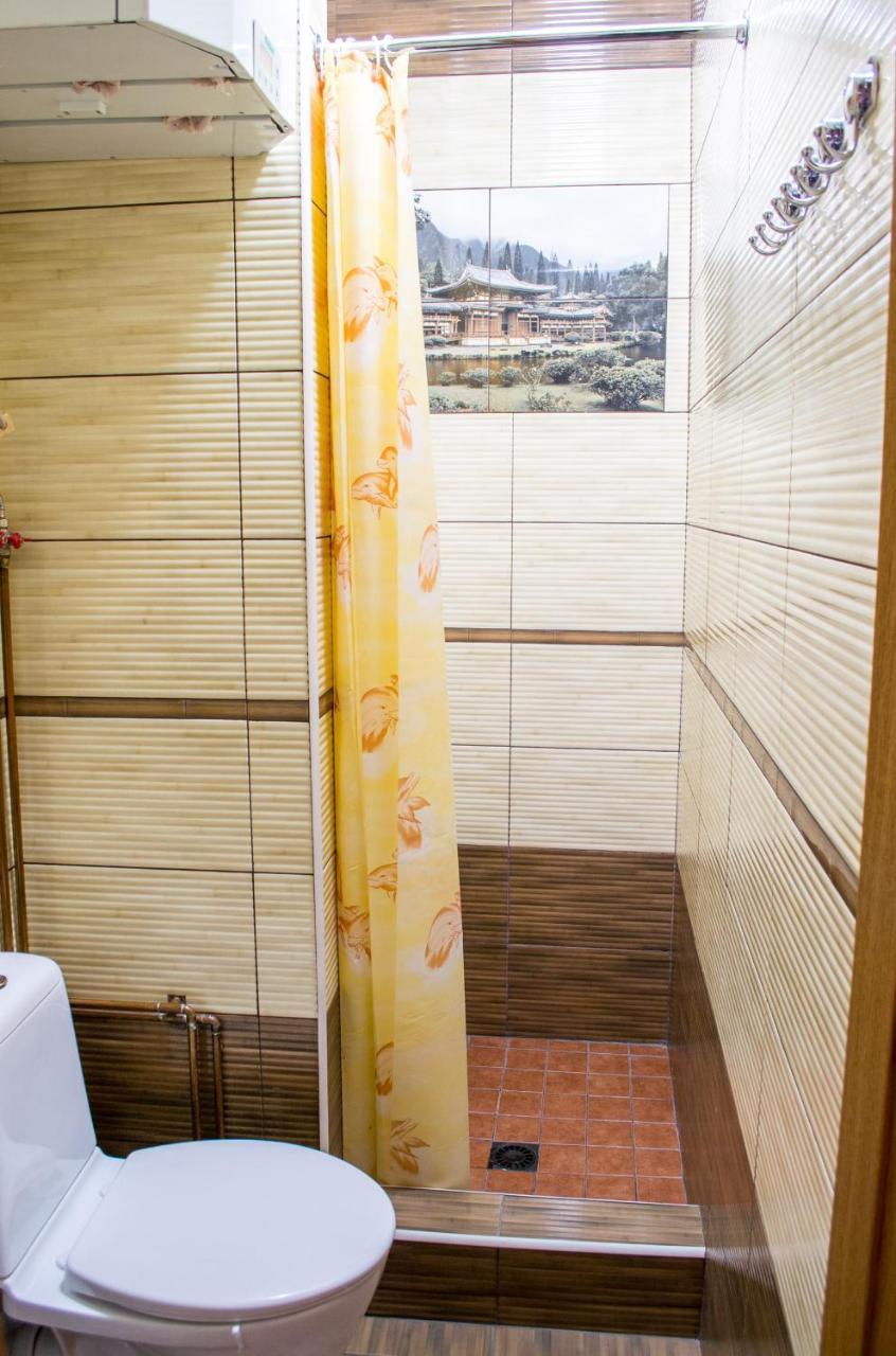 Home Hotel Kamjanets-Podilskyi Eksteriør billede